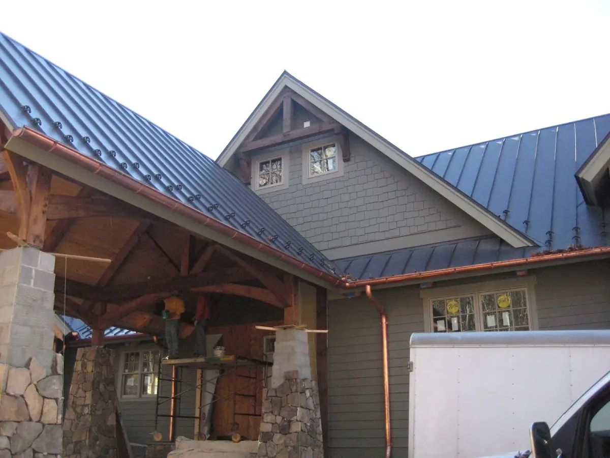 Craftsman Roofing team delivering quality roofing work in Flagg Meadows